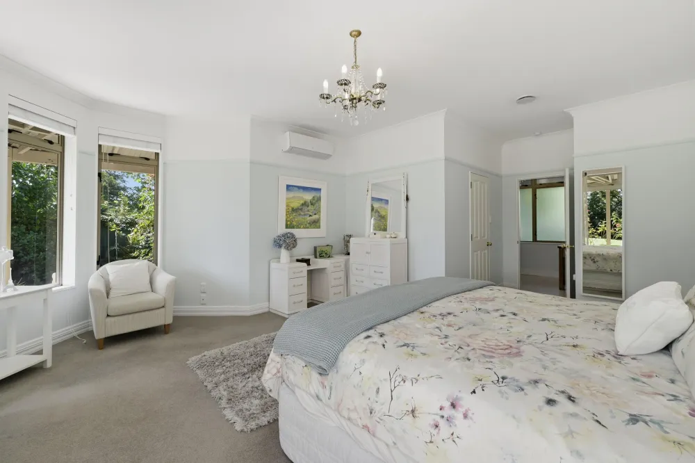 Photos of 14 Freeburn Road