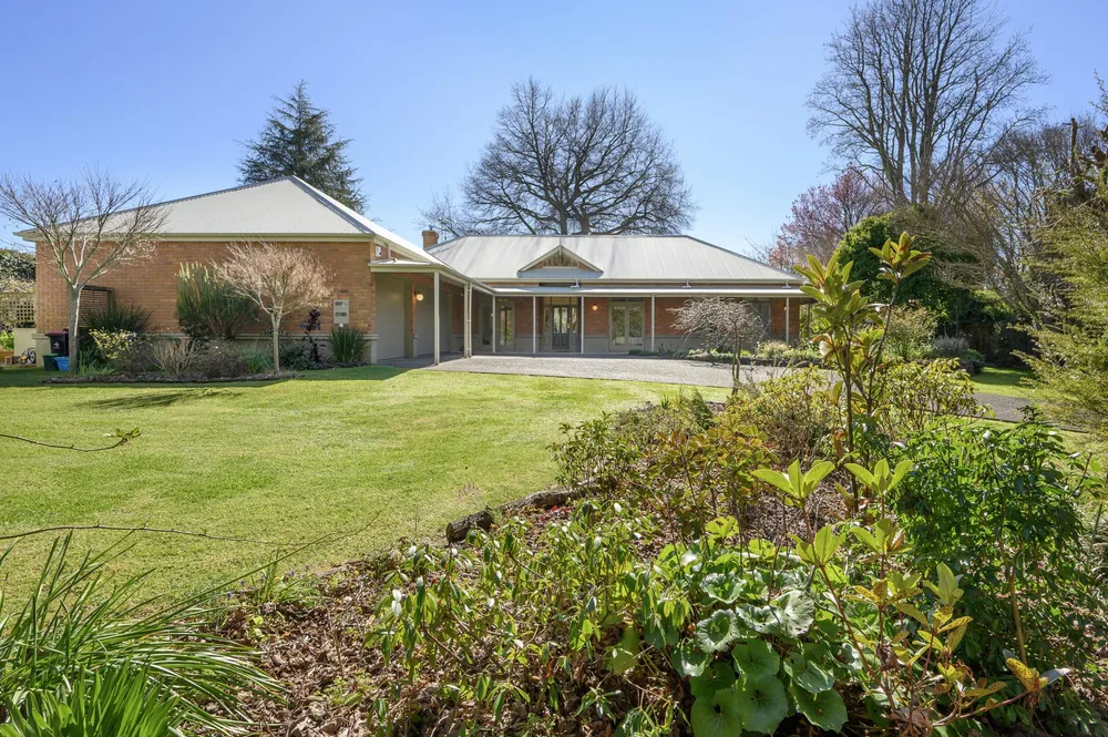 Photos of 14 Freeburn Road