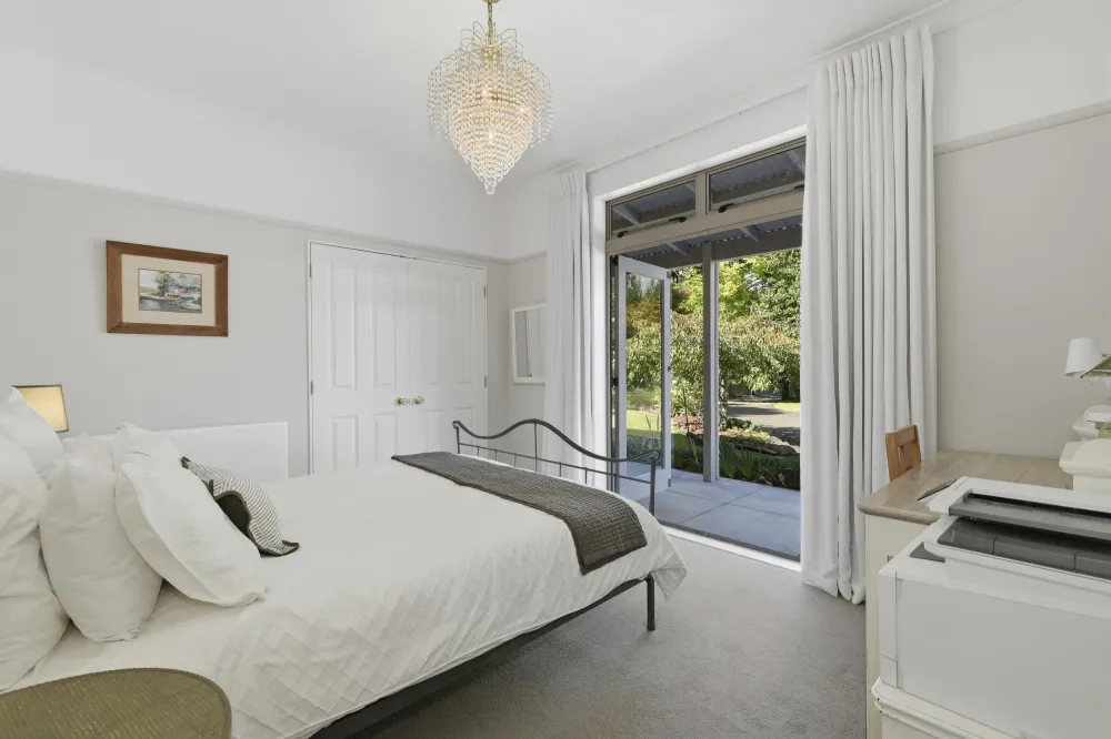 Photos of 14 Freeburn Road