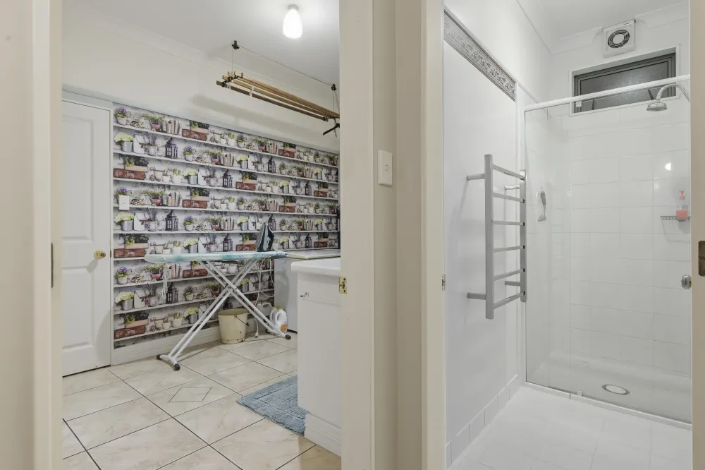 Photos of 14 Freeburn Road