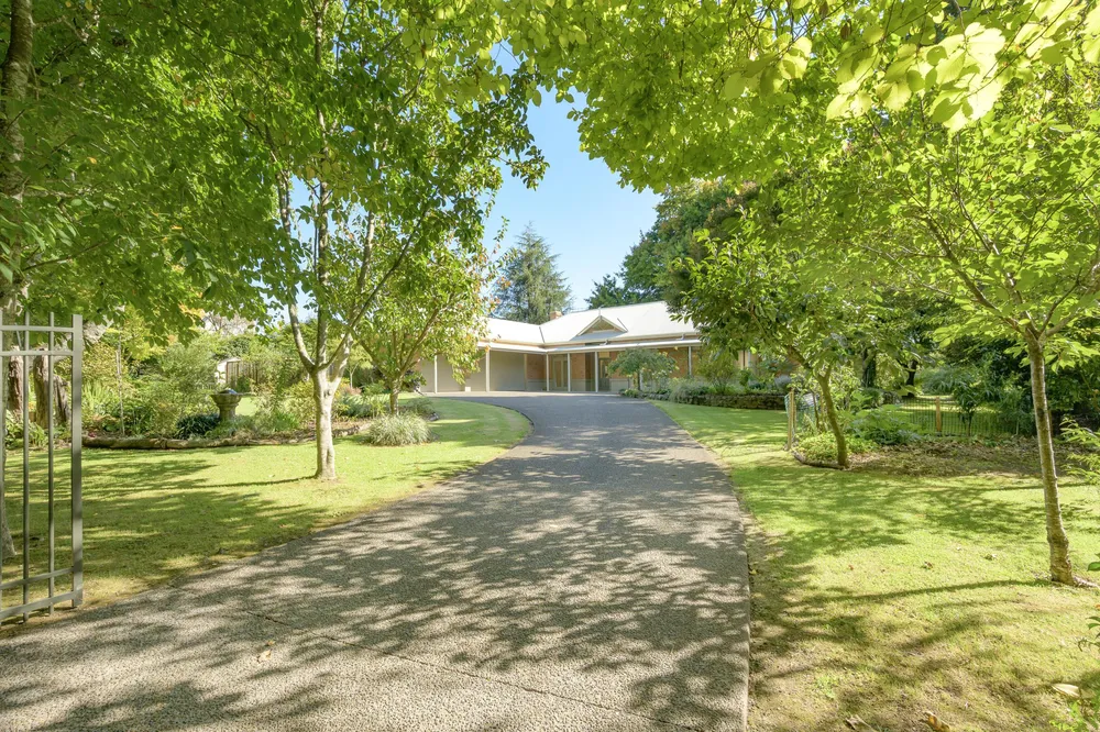 Photos of 14 Freeburn Road