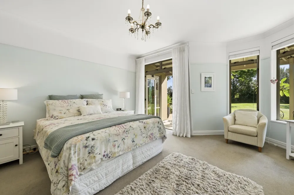 Photos of 14 Freeburn Road