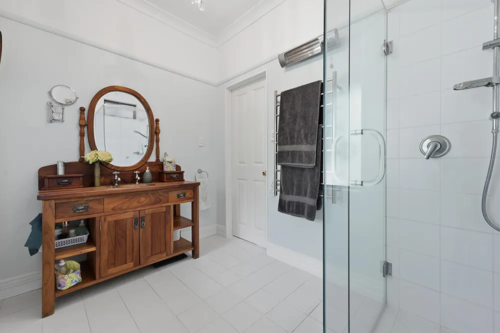 Photos of 14 Freeburn Road