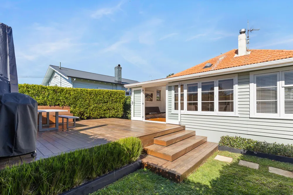 Photos of 51 Namata Road