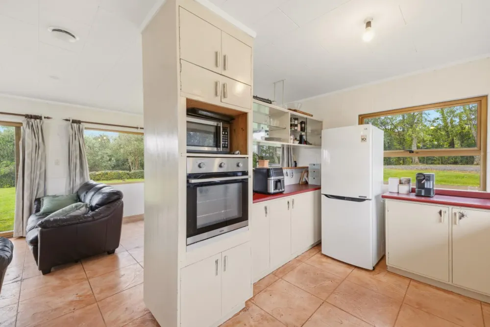 Photos of 79 Jensen Road