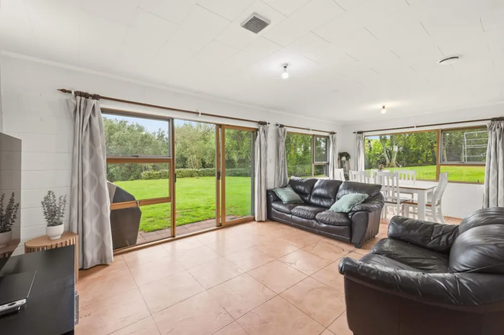 Photos of 79 Jensen Road
