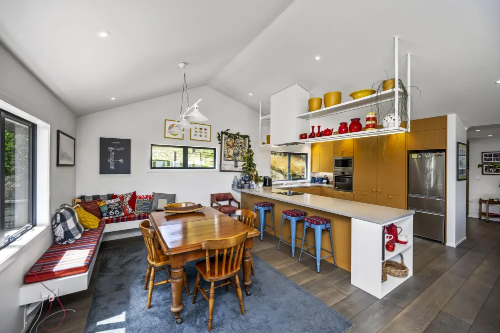 Photos of 302 Mill Road
