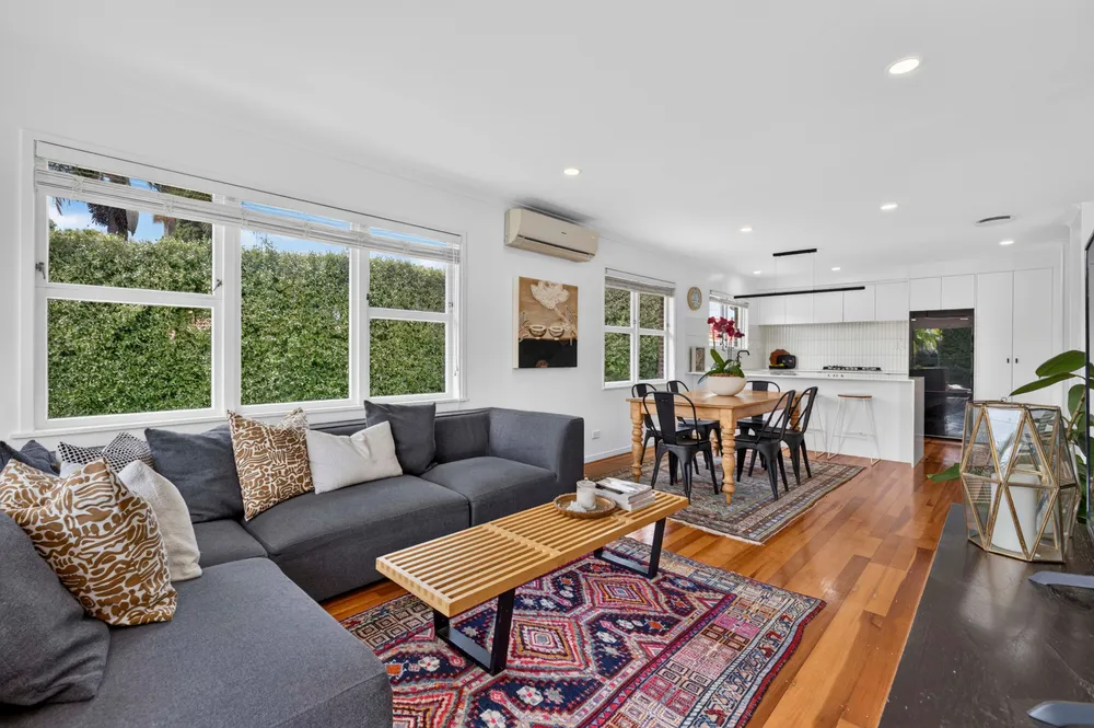 Photos of 234a Penrose Road
