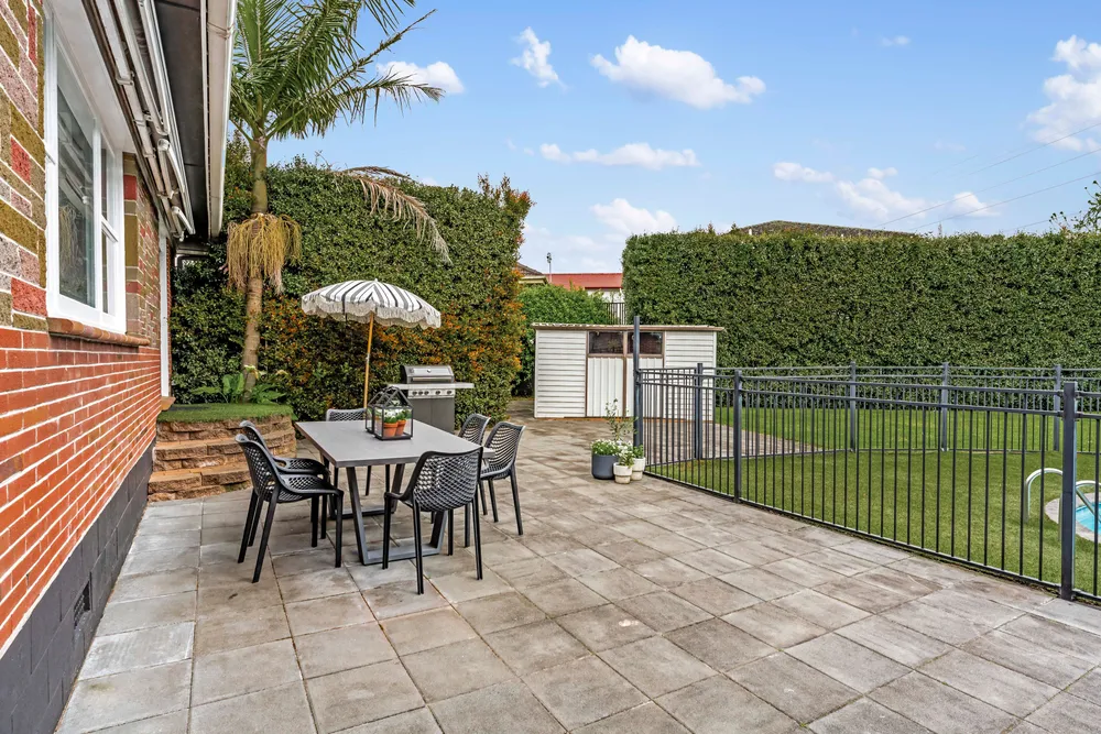 Photos of 234a Penrose Road