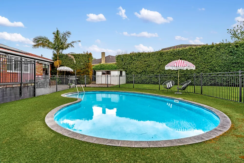 Photos of 234a Penrose Road