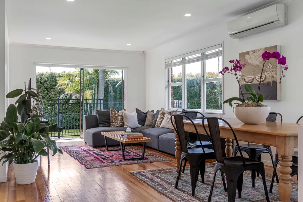 Photos of 234a Penrose Road