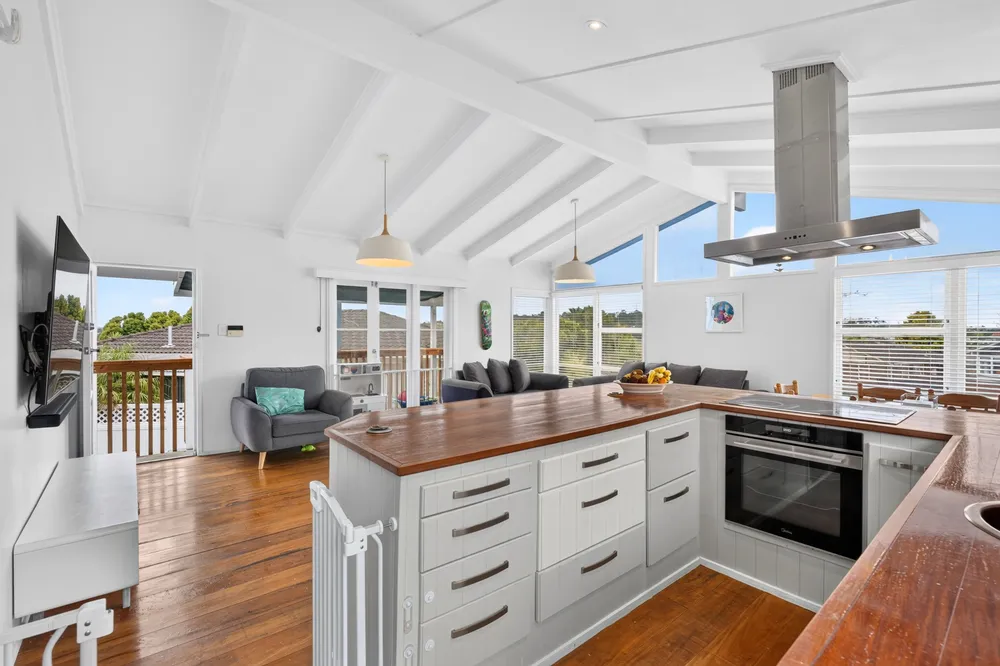 Photos of 25 Sunvue Road