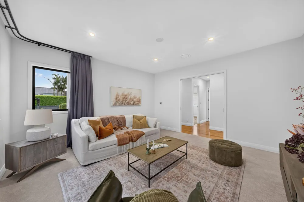 Photos of 128 Clonbern Road