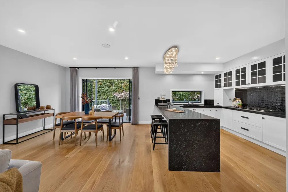 Photos of 128 Clonbern Road