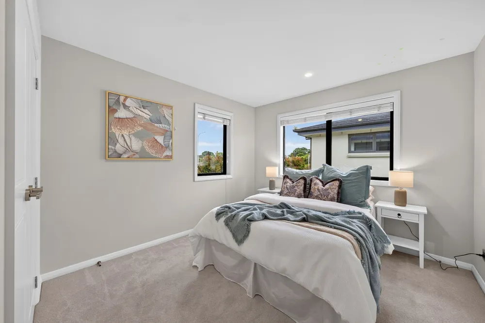 Photos of 128 Clonbern Road