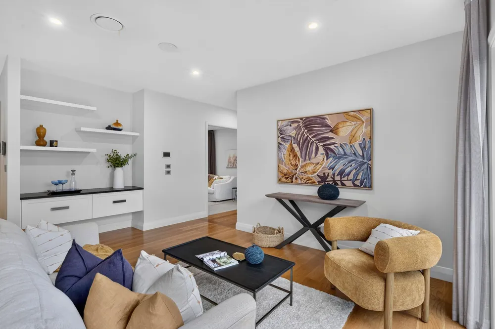 Photos of 128 Clonbern Road