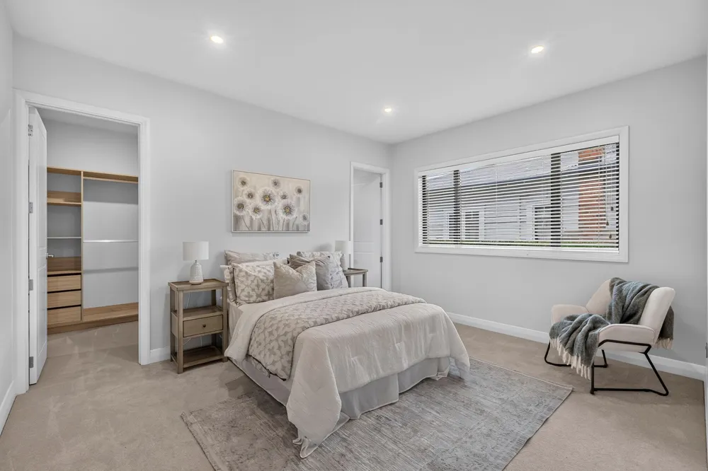 Photos of 128 Clonbern Road