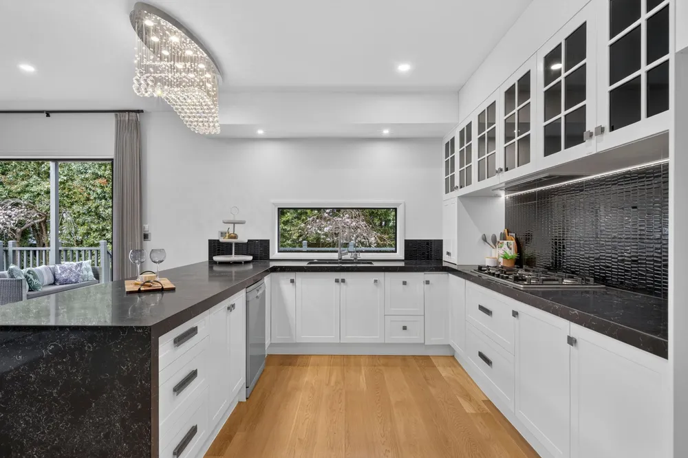 Photos of 128 Clonbern Road