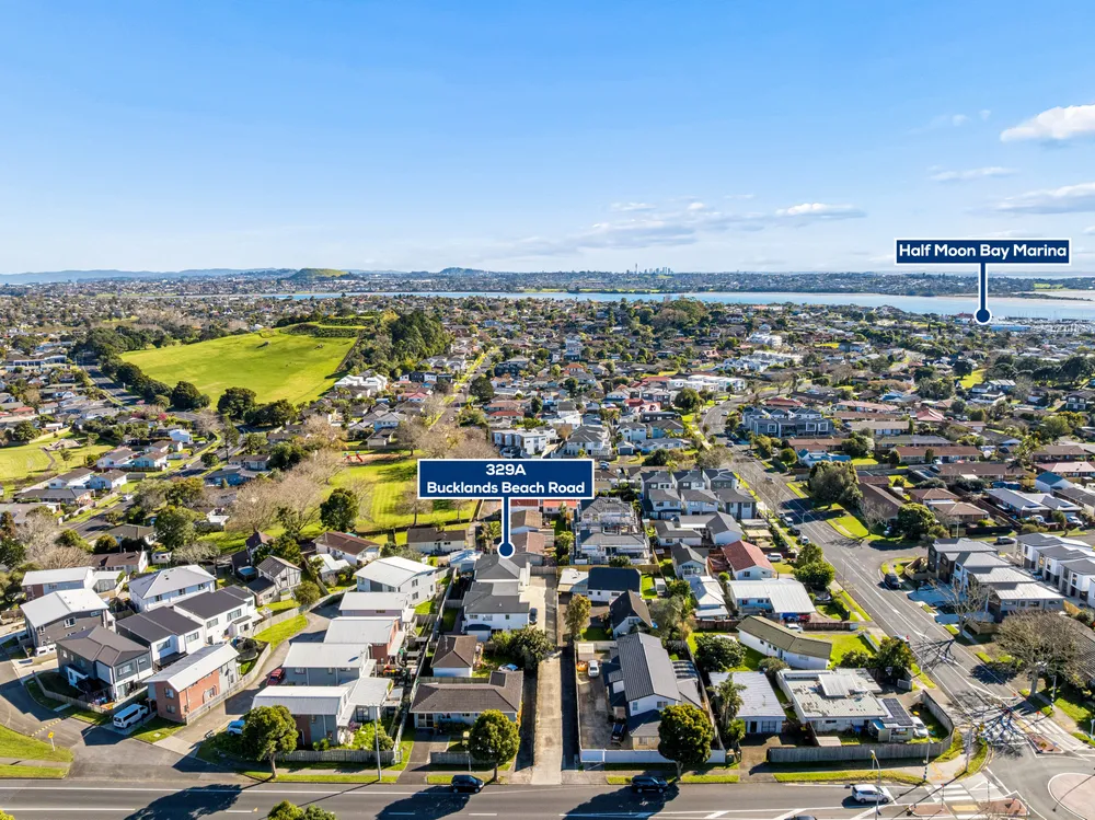 Photos of 329A Bucklands Beach Road