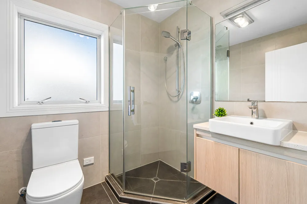 Photos of 329A Bucklands Beach Road