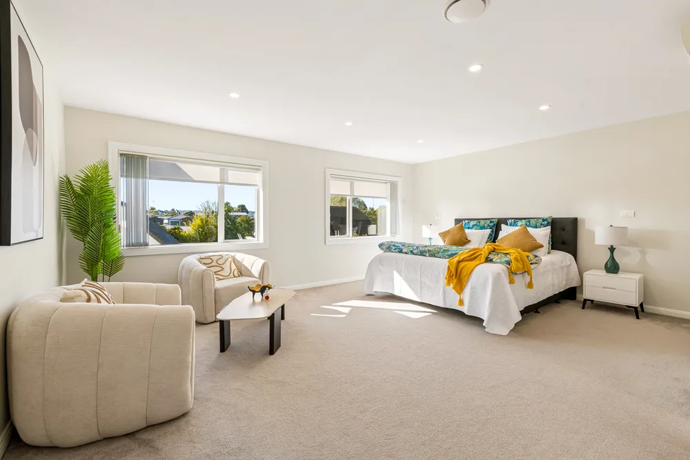 Photos of 329A Bucklands Beach Road