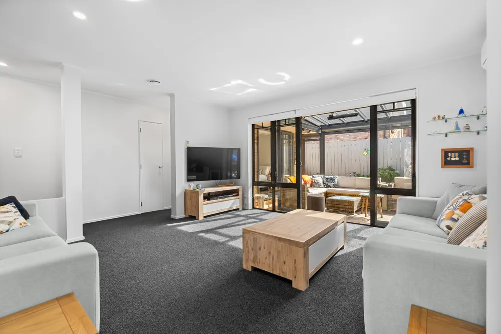 Photos of 108 Lakeside Drive