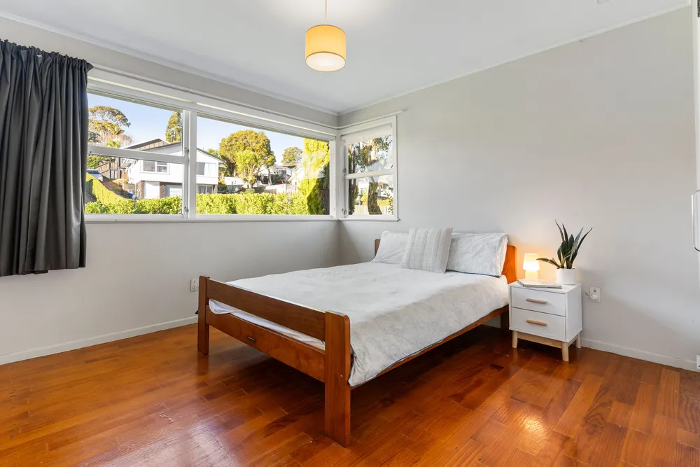 Photos of 81 Stott Avenue