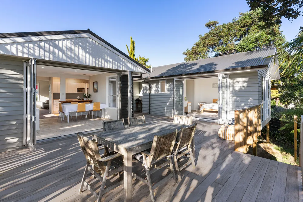 Photos of 81 Stott Avenue