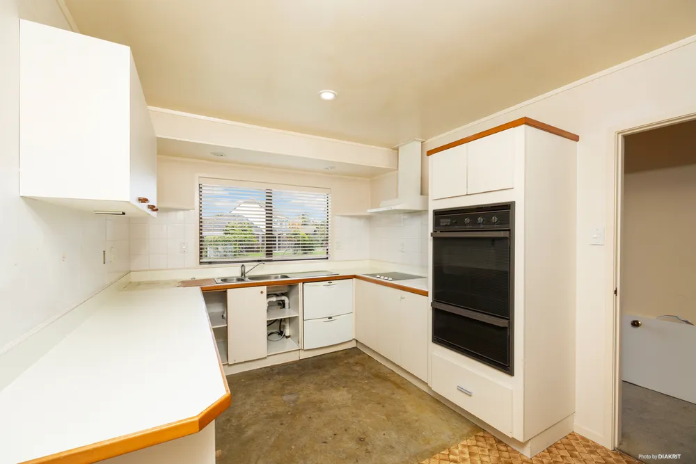Photos of 1/4 Basilton Close