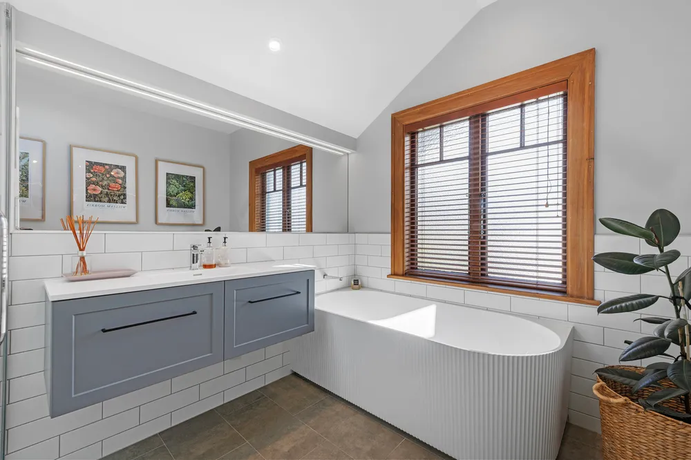 Photos of 152 Clyde Road