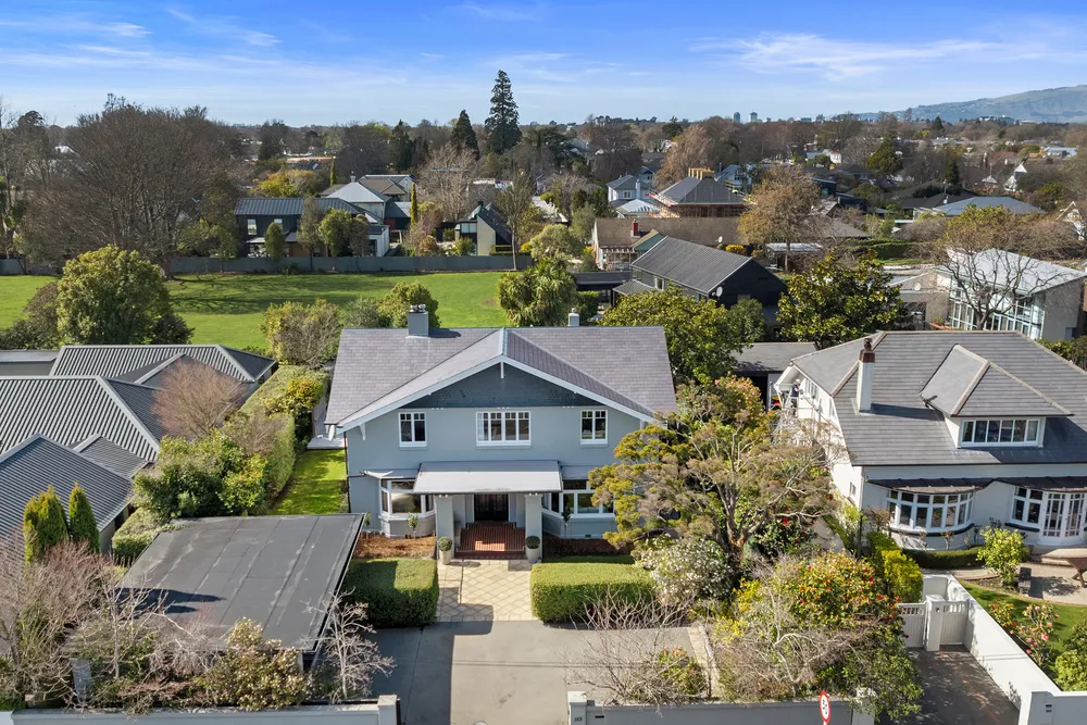 Photos of 152 Clyde Road