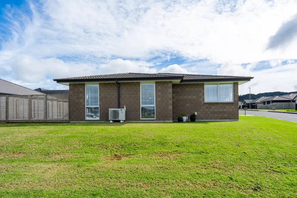 Photos of 1 Ohau Crescent