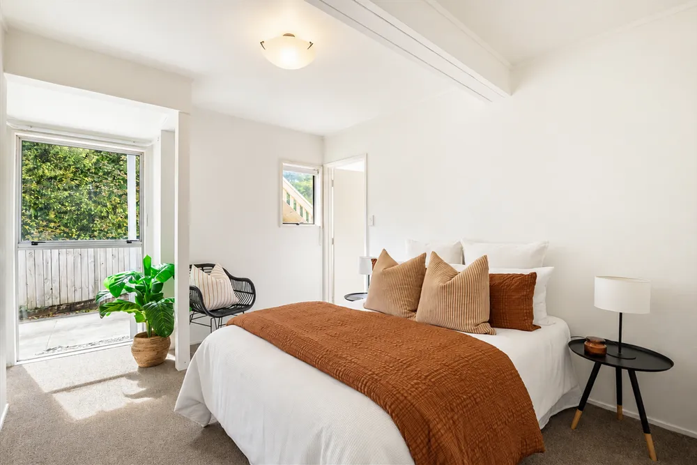 Photos of 2/54 Stapleford Crescent