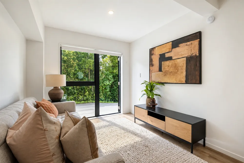 Photos of 2/54 Stapleford Crescent