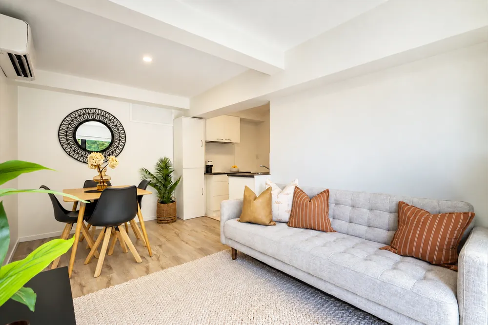 Photos of 2/54 Stapleford Crescent