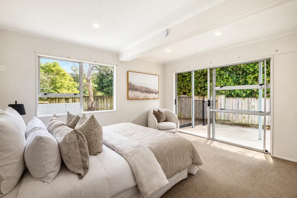 Photos of 2/54 Stapleford Crescent