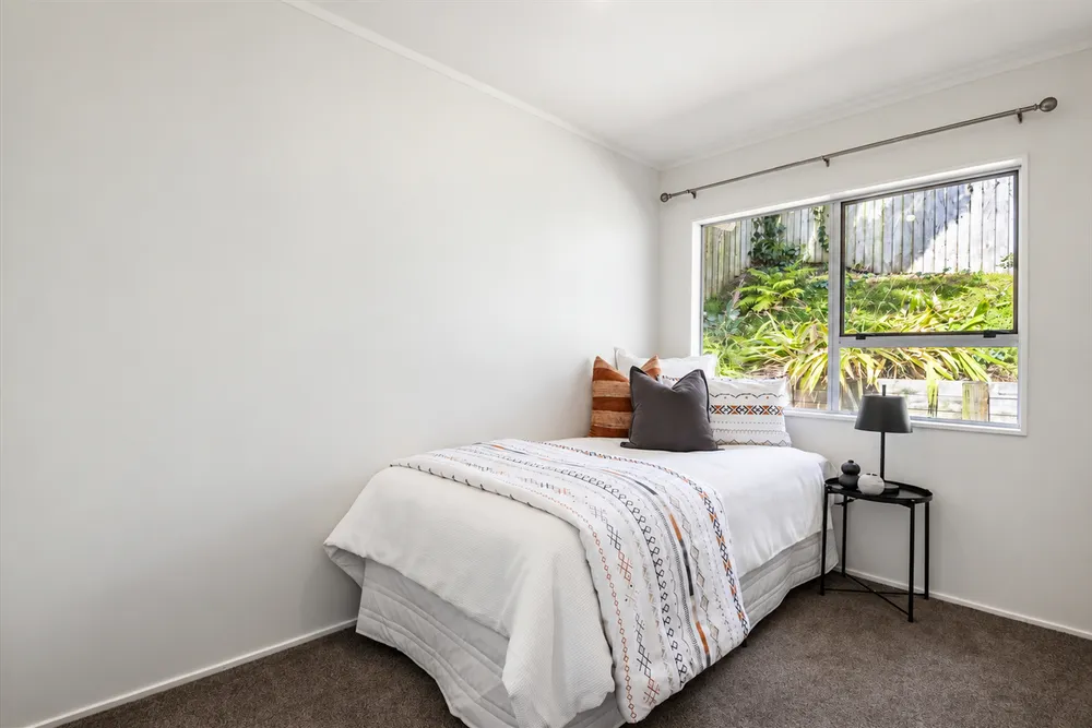 Photos of 2/54 Stapleford Crescent