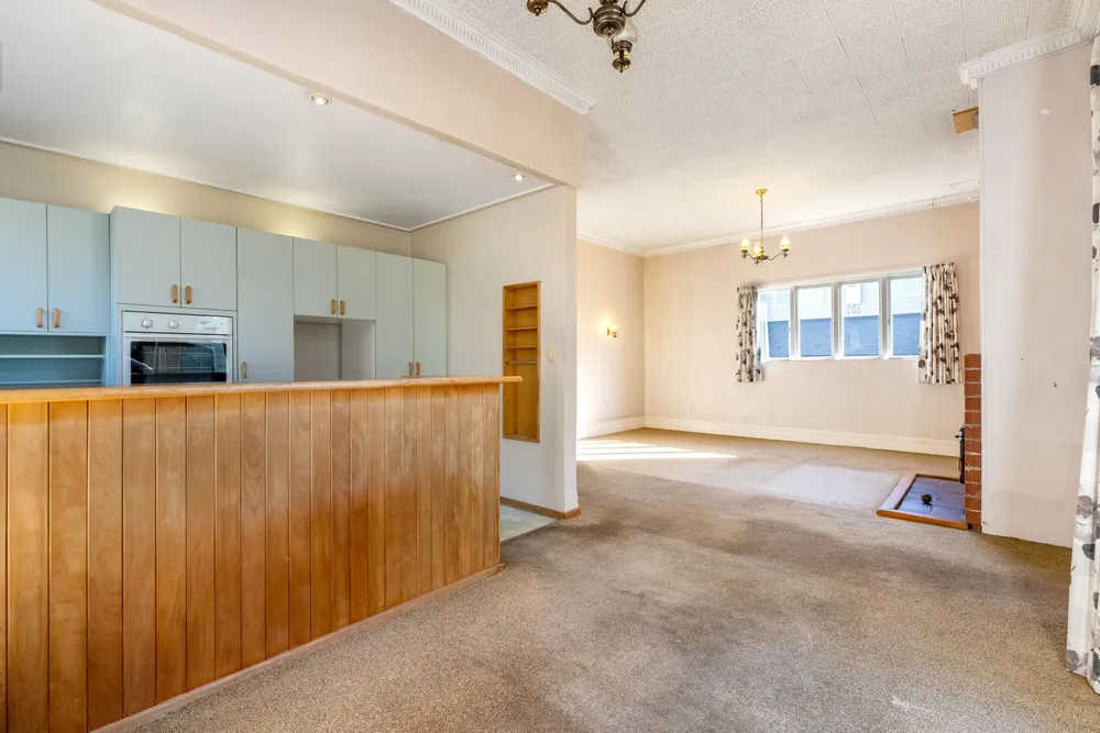 Photos of 58 Disraeli Street