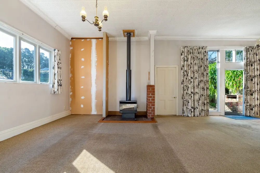 Photos of 58 Disraeli Street