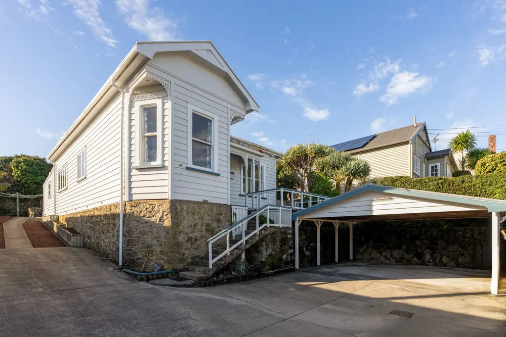 Photos of 58 Disraeli Street