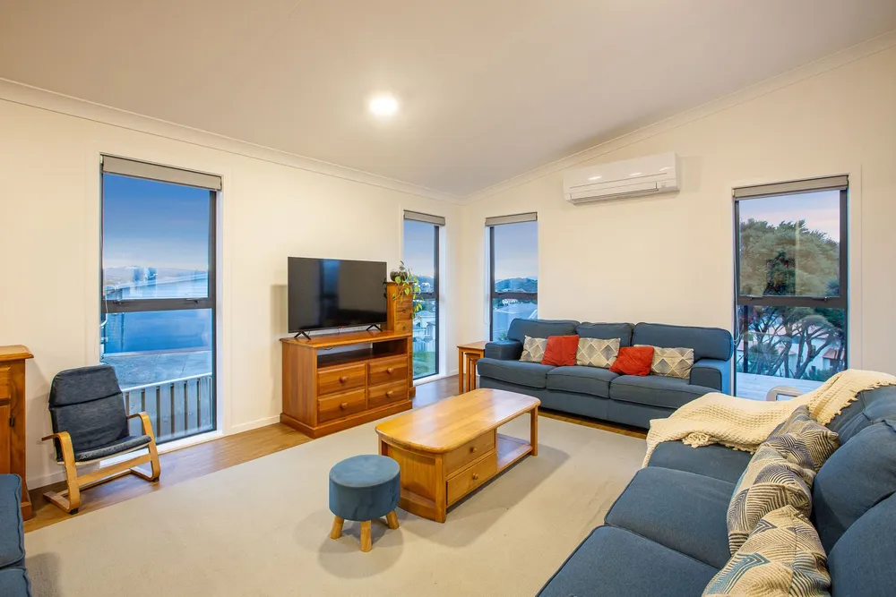 Photos of 7 Polestar Lane