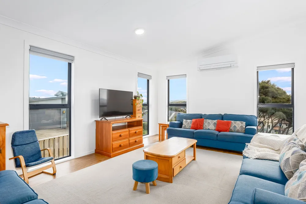 Photos of 7 Polestar Lane