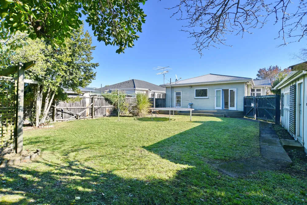 Photos of 60 Carnarvon Street