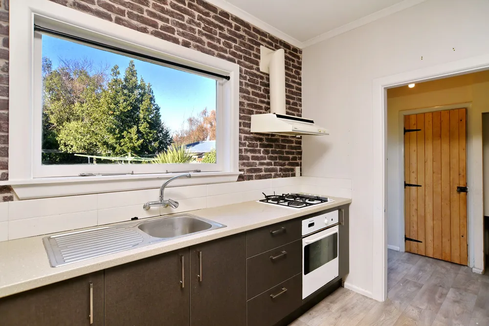 Photos of 60 Carnarvon Street