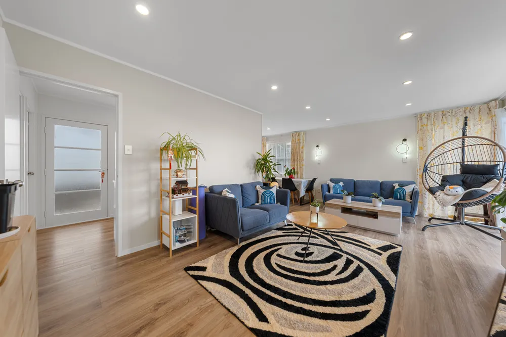 Photos of 34 Sovereign Place