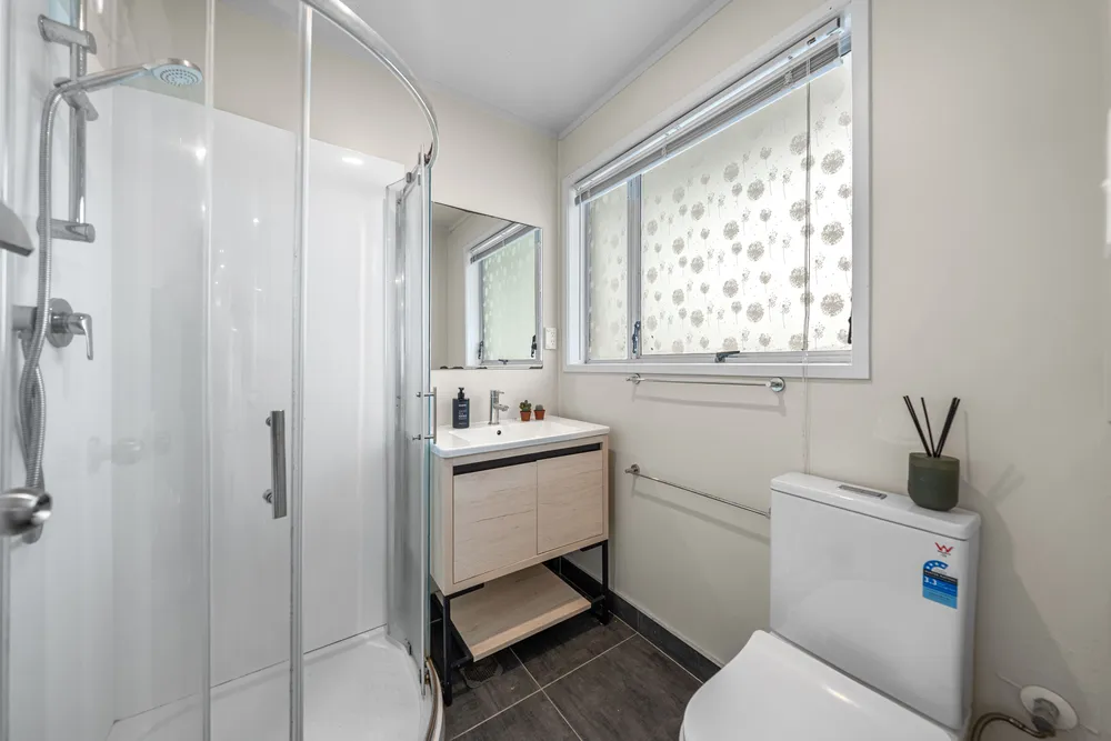 Photos of 34 Sovereign Place