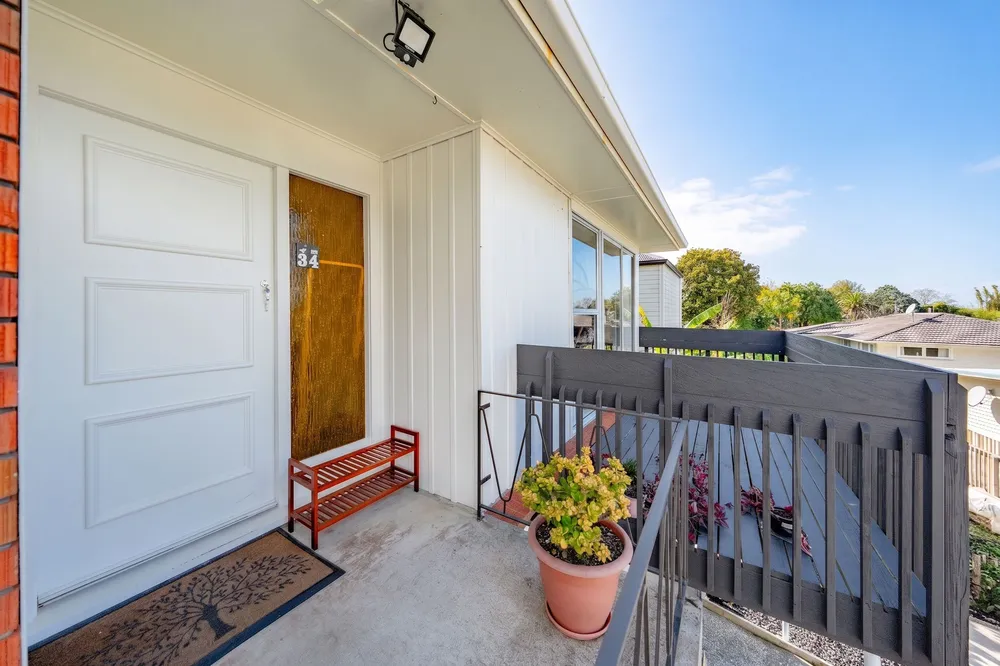 Photos of 34 Sovereign Place