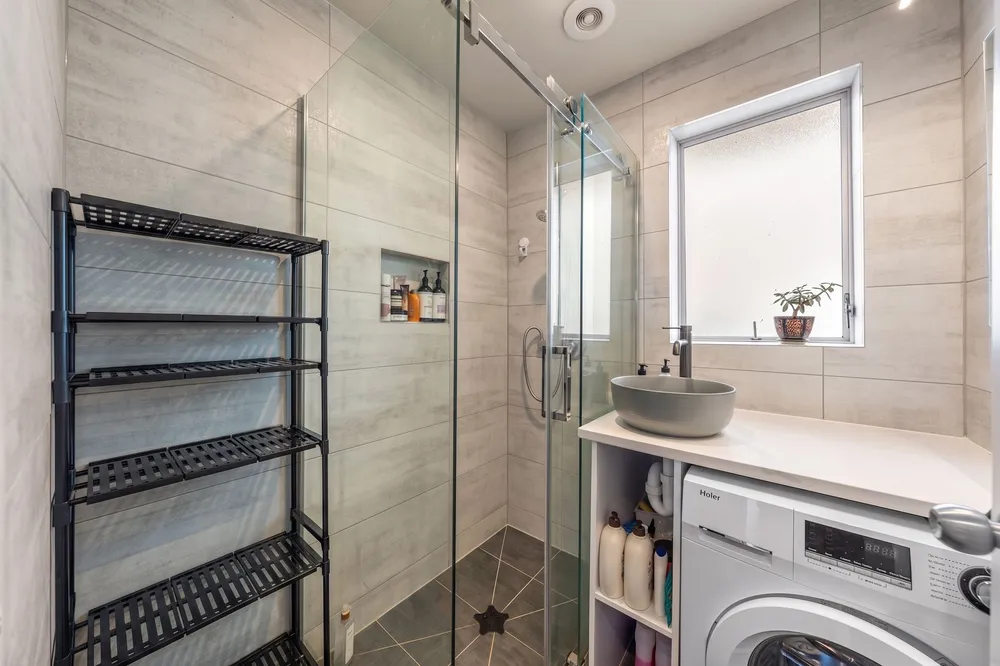 Photos of 34 Sovereign Place