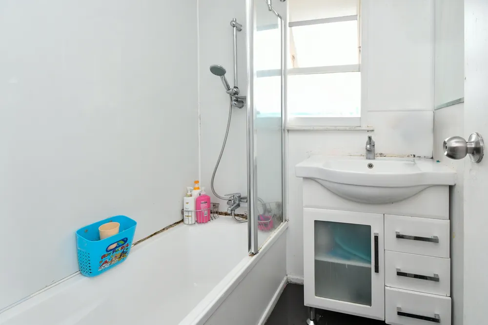 Photos of 2 Ainsdale Place