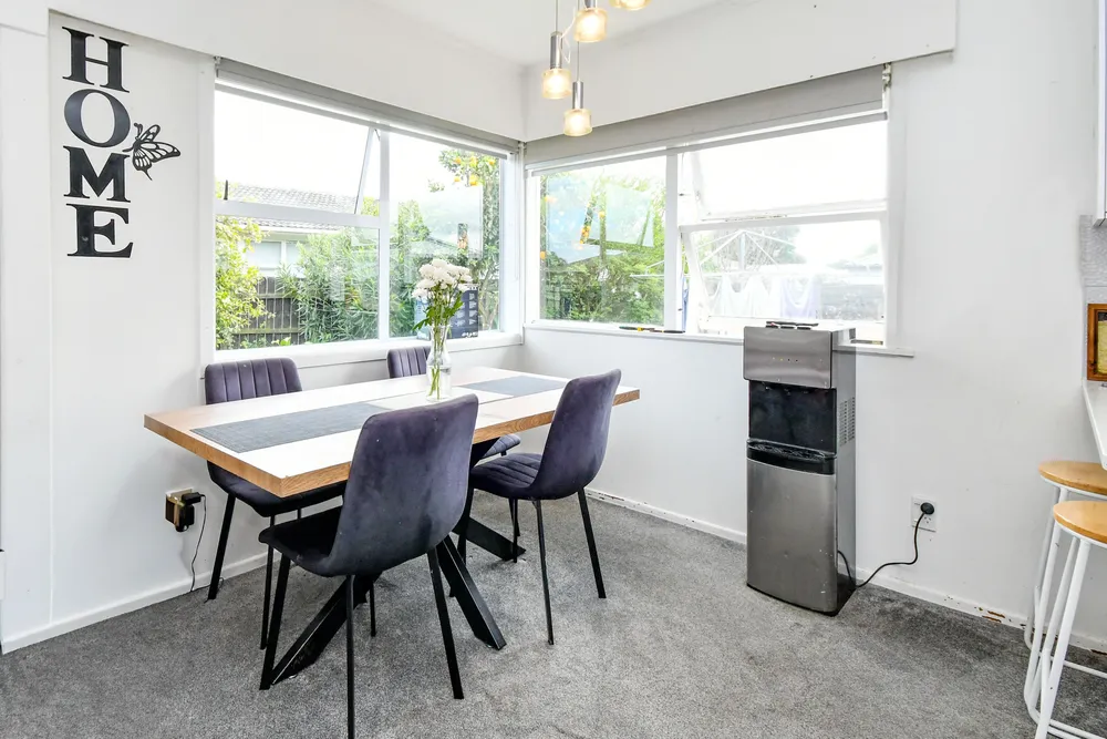 Photos of 2 Ainsdale Place
